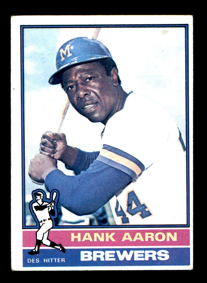 1976 Topps Baseball Complete Set (In Binder)