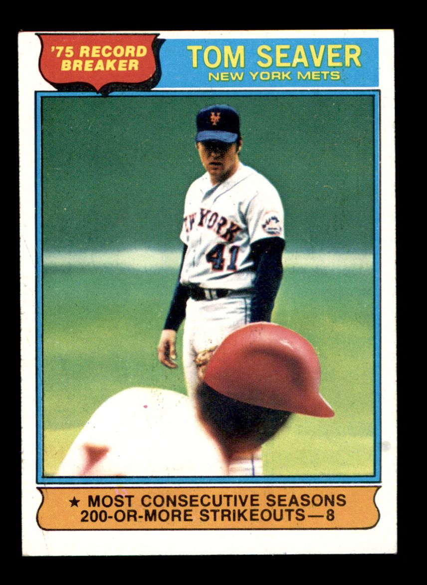 1976 Topps Baseball Complete Set (In Binder)