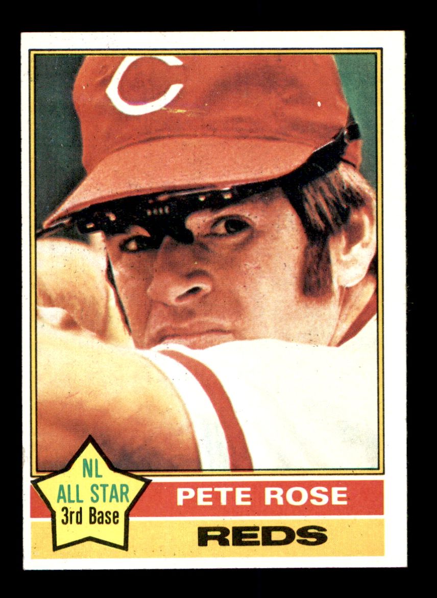 1976 Topps Baseball Complete Set (In Binder)