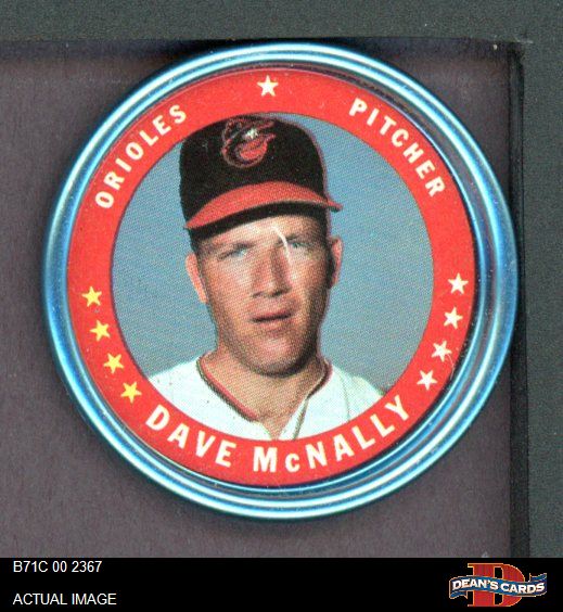 1971 Topps Coins #26 Dave McNally 7 - NM