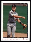 1995 Topps #432  Pat Meares  Front Thumbnail